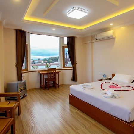 Five One Star Hotel Nyaung Shwe Luaran gambar