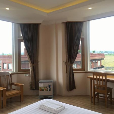Five One Star Hotel Nyaung Shwe Luaran gambar