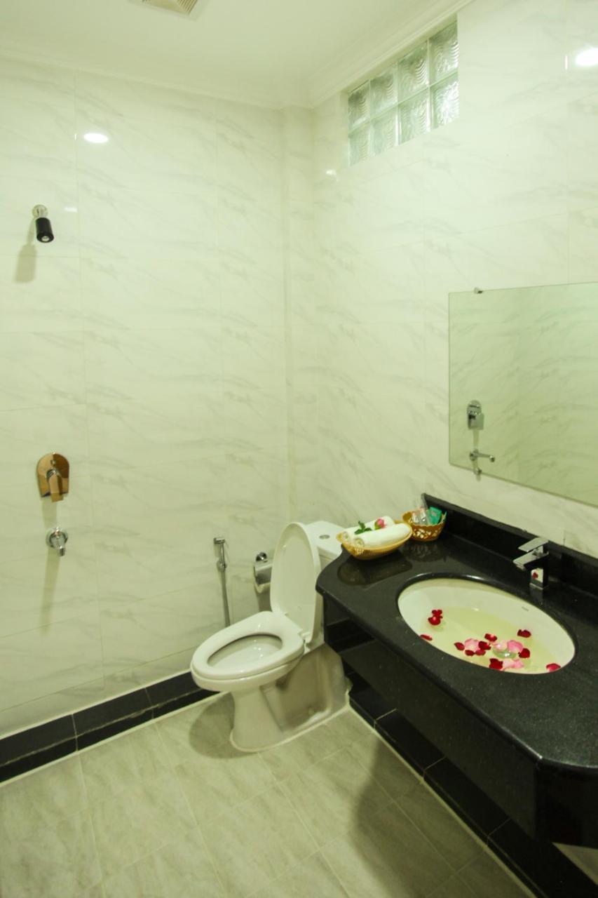 Five One Star Hotel Nyaung Shwe Luaran gambar