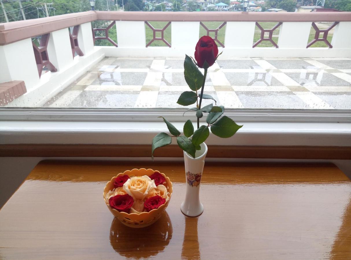 Five One Star Hotel Nyaung Shwe Luaran gambar